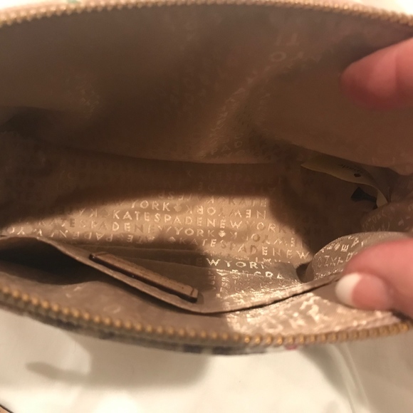 kate spade Wellesley Floral Hanna Bag. - Picture 7 of 8